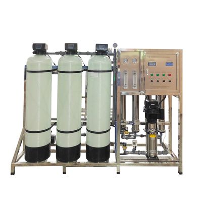 Máquina industrial de la instalación de tratamiento de la purificación del agua de pozo de la energía solar del sistema de ósmosis reversa del agua potable 1000LPH